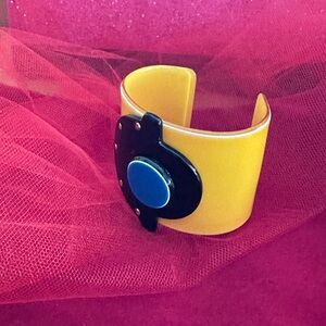 Vintage ArtDeco style statement bracelet great color